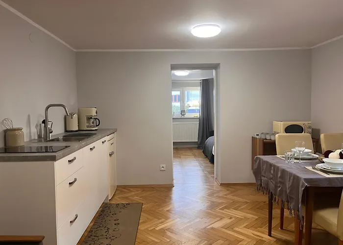 Bb Ksandra Lejlighed